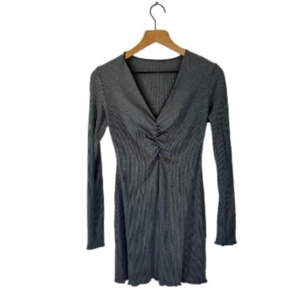 Reformation Jennie Dress - Picture 2 of 8